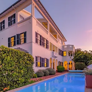 the-walden-suites.hotels-capetown.com/