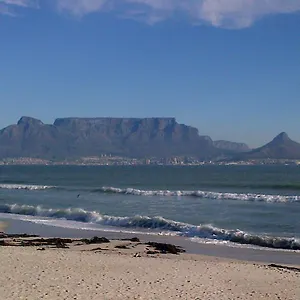 blouberg-manor.hotels-capetown.com/