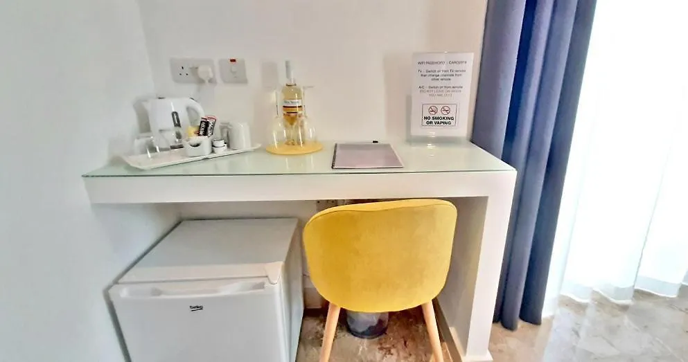 Caro Boutique Guest House San Ġwann Malta